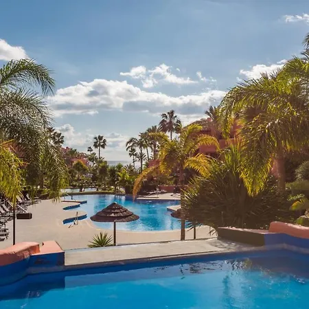 Apartment 2 Bedrooms Frontline Beach Near Marbella